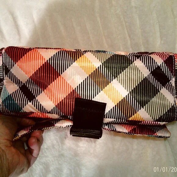 Lug Pink Plaid Harness Crossbody Bag in Pristine Pre-owned Condition - Picture 3 of 7